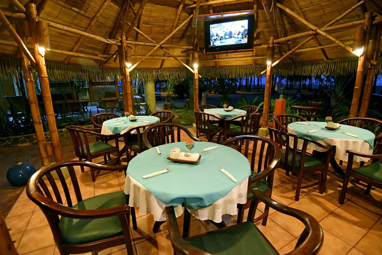 Hotel Canciones Del Mar - Beachfront Jacó Esterno foto
