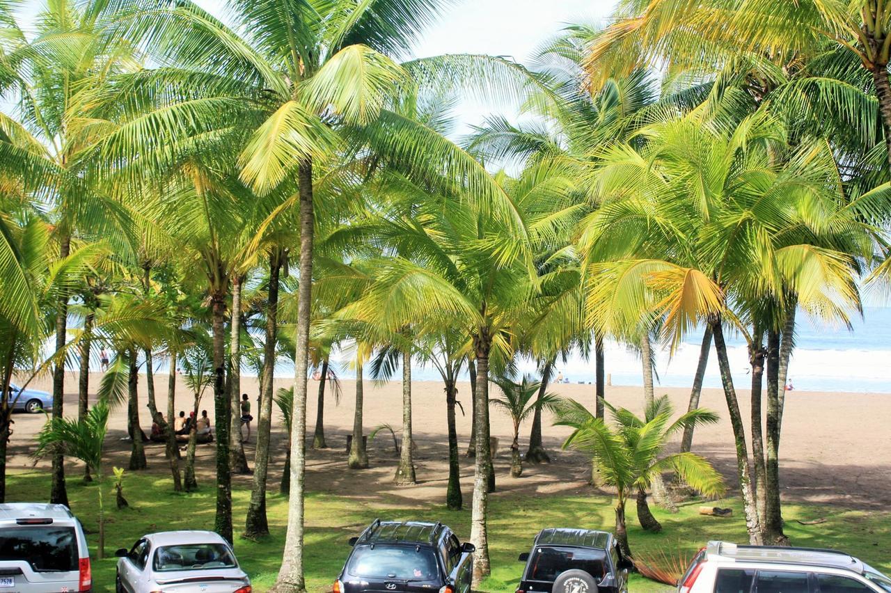 Hotel Canciones Del Mar - Beachfront Jacó Esterno foto