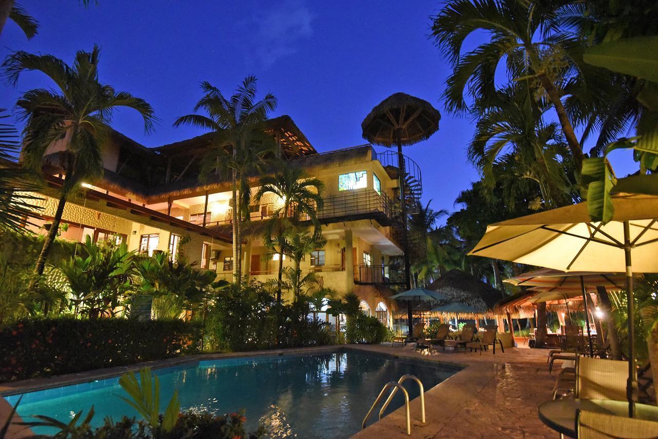 Hotel Canciones Del Mar - Beachfront Jacó Esterno foto